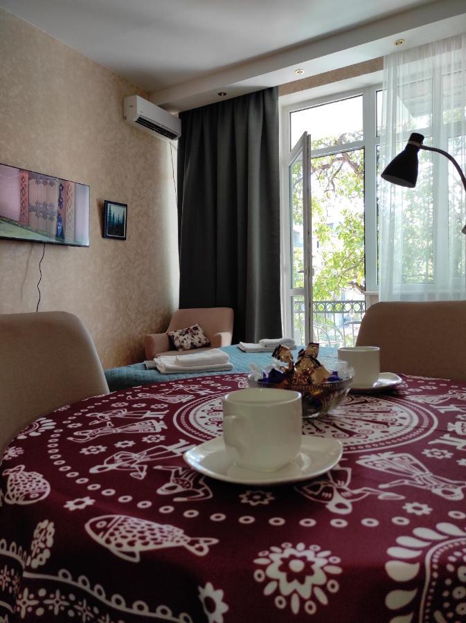 טביליסי Tranquil Apartment In Vake מראה חיצוני תמונה