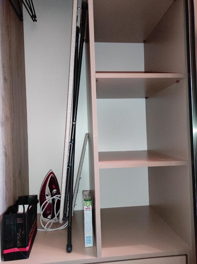 טביליסי Tranquil Apartment In Vake מראה חיצוני תמונה