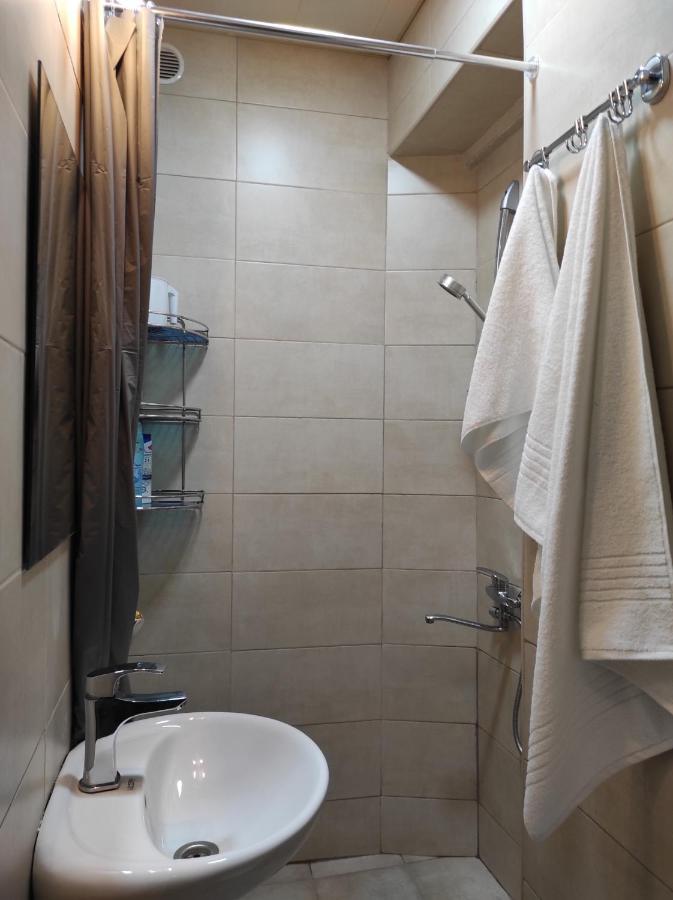 טביליסי Tranquil Apartment In Vake מראה חיצוני תמונה