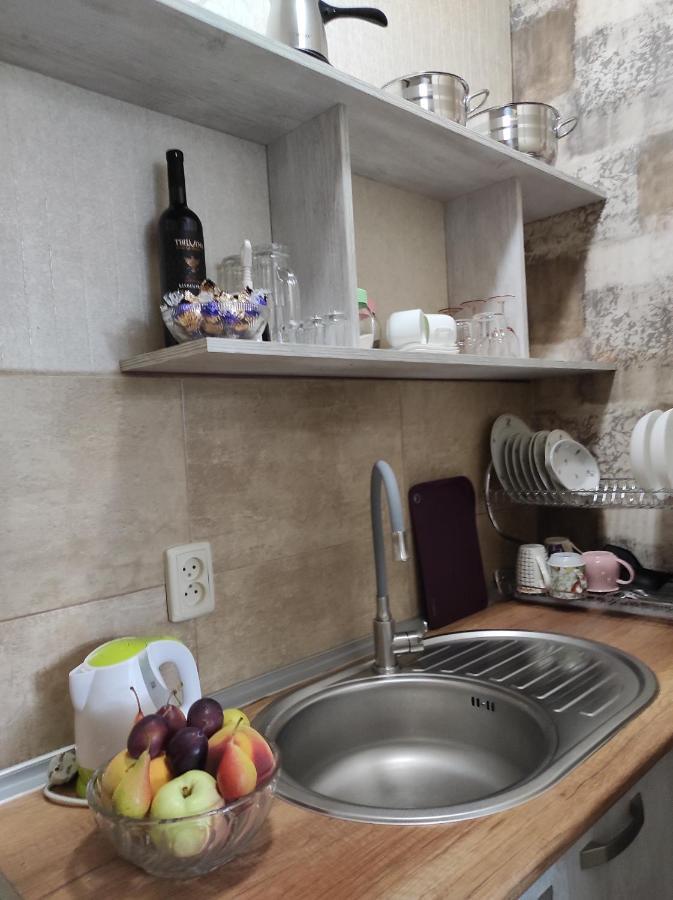 טביליסי Tranquil Apartment In Vake מראה חיצוני תמונה